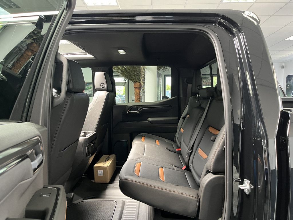 GMC Sierra
