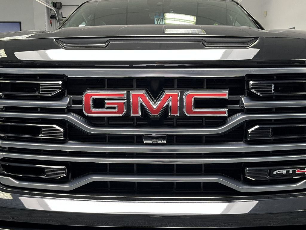 GMC Sierra