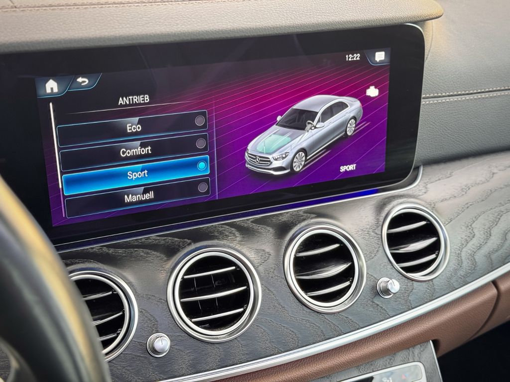 Mercedes-Benz E 300 2020