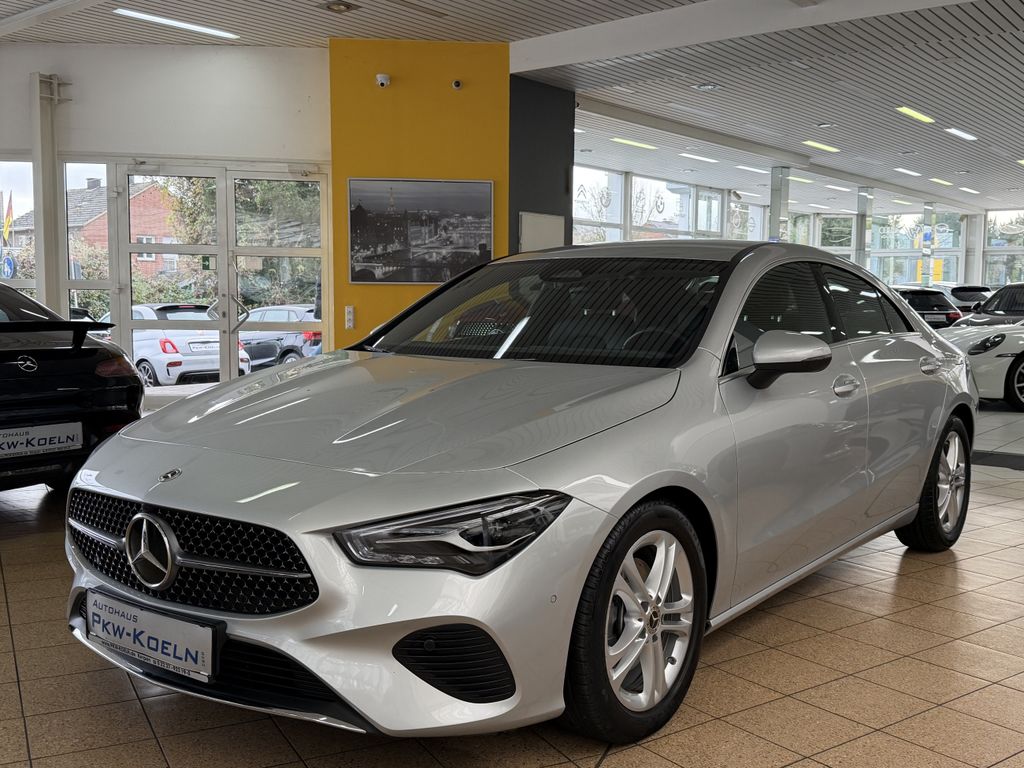 Mercedes-Benz CLA 180 2023