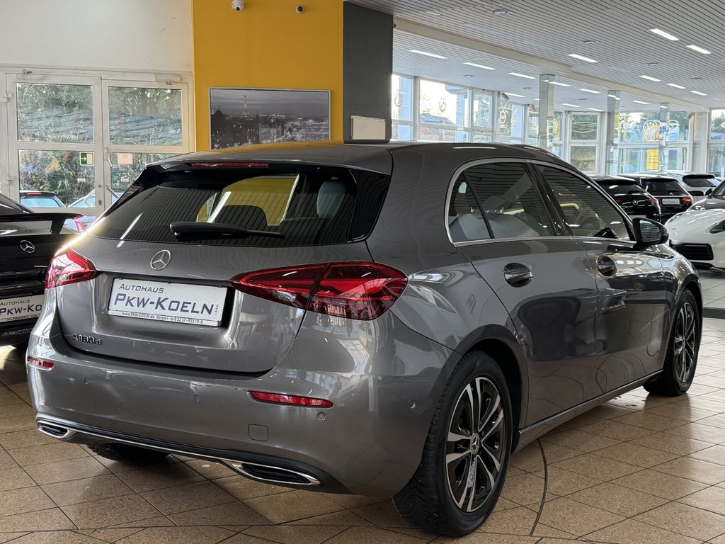 Mercedes-Benz A 180 2024