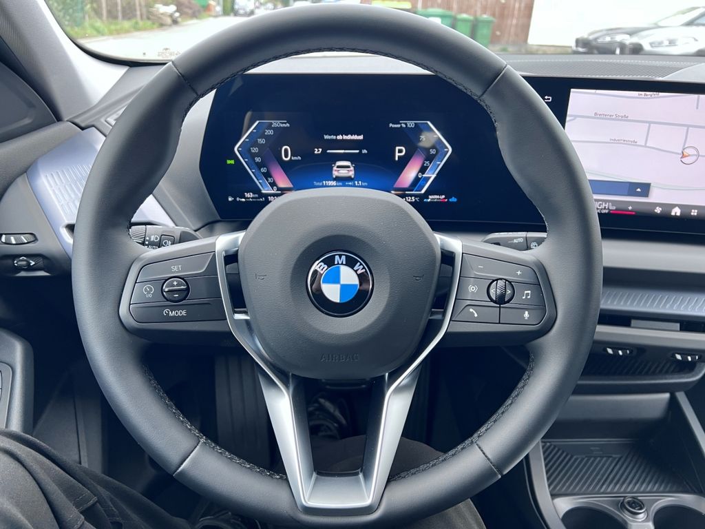 BMW 120 2024