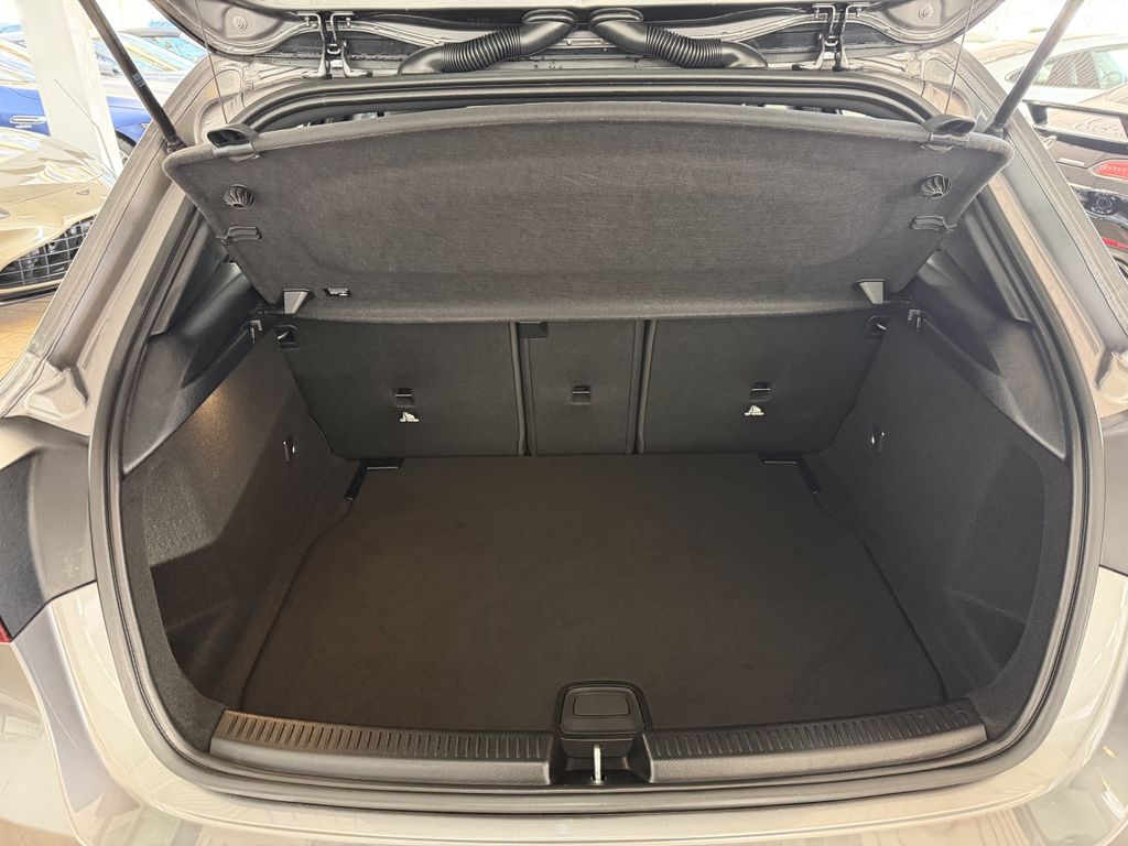 Mercedes-Benz A 180 2024