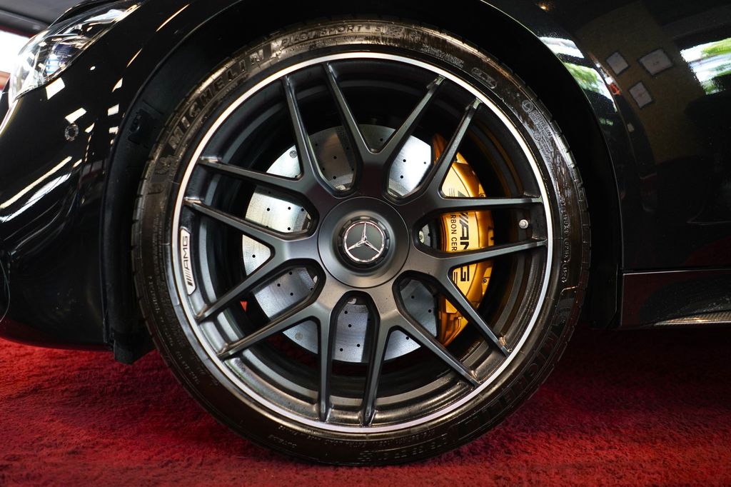 Mercedes-Benz AMG GT 2023