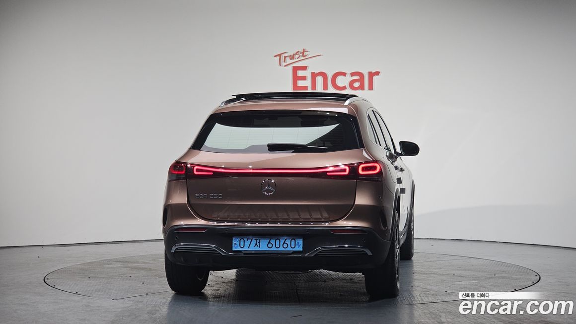 Mercedes-Benz EQA 2022