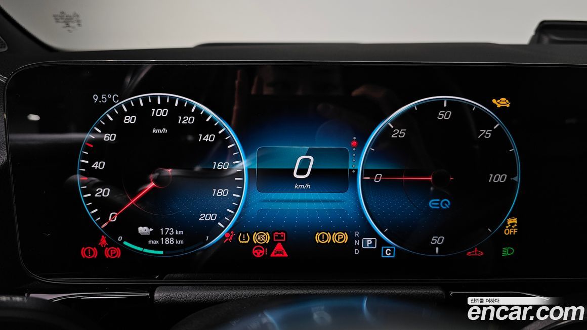 Mercedes-Benz EQA 2022