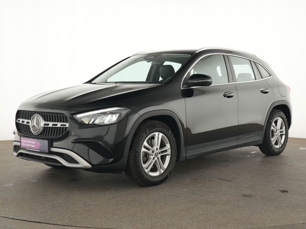Mercedes-Benz GLA 180 2024