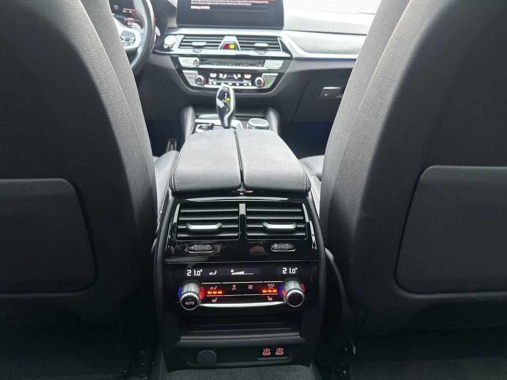 BMW 530 2023