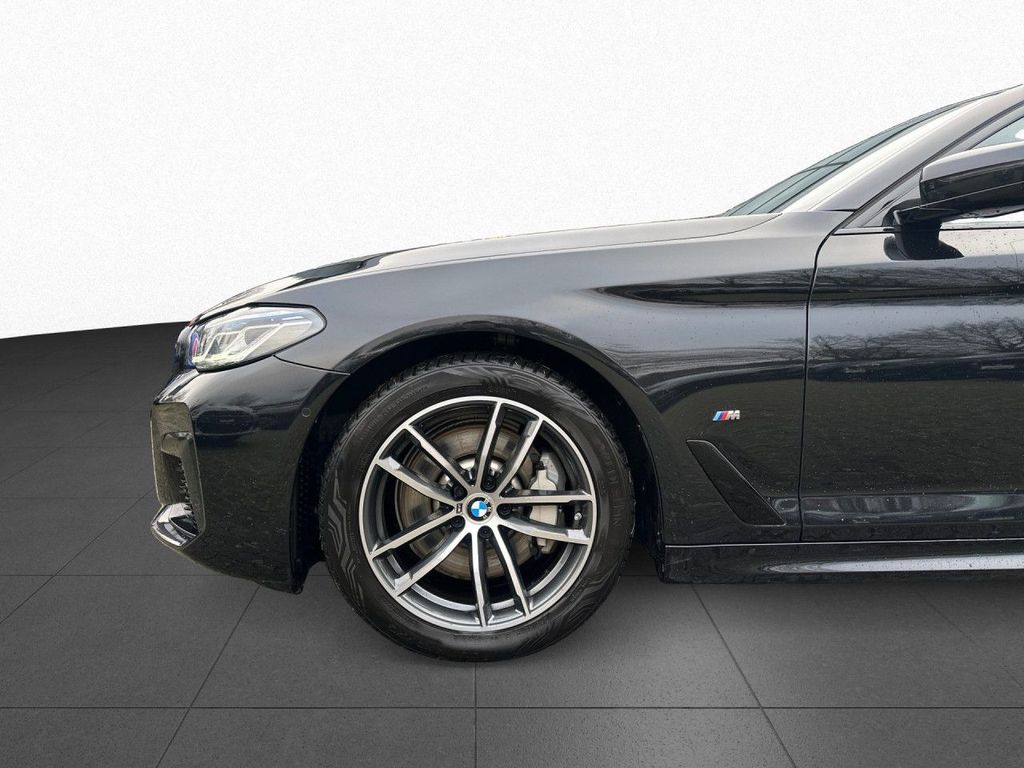 BMW 530 2023