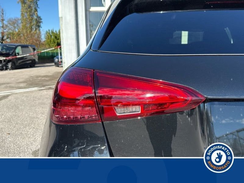 Mercedes-Benz A 180 2025