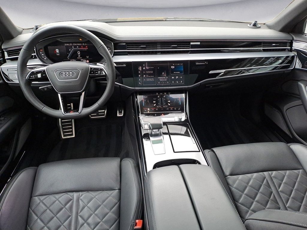 Audi A8 2023