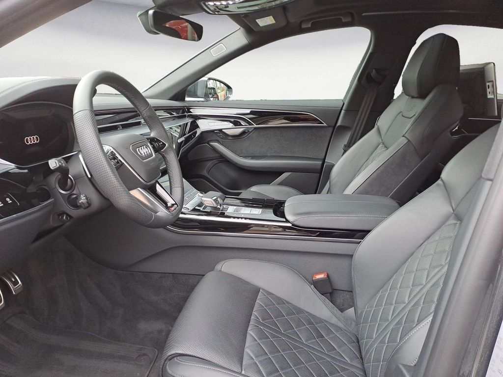 Audi A8 2023