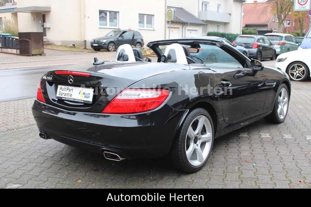 Mercedes-Benz SLK 200 2011