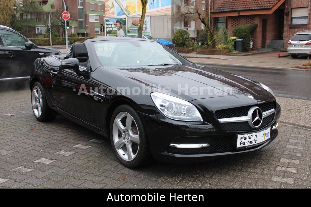 Mercedes-Benz SLK 200 2011