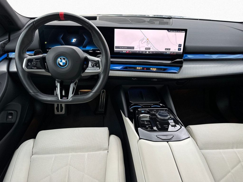 BMW i5 2024