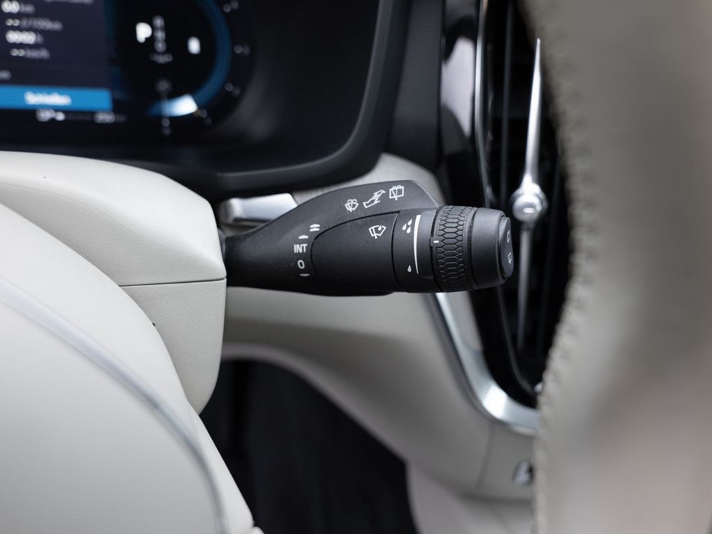 Volvo V60 Cross Country 2022