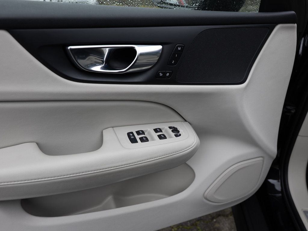 Volvo V60 Cross Country 2022