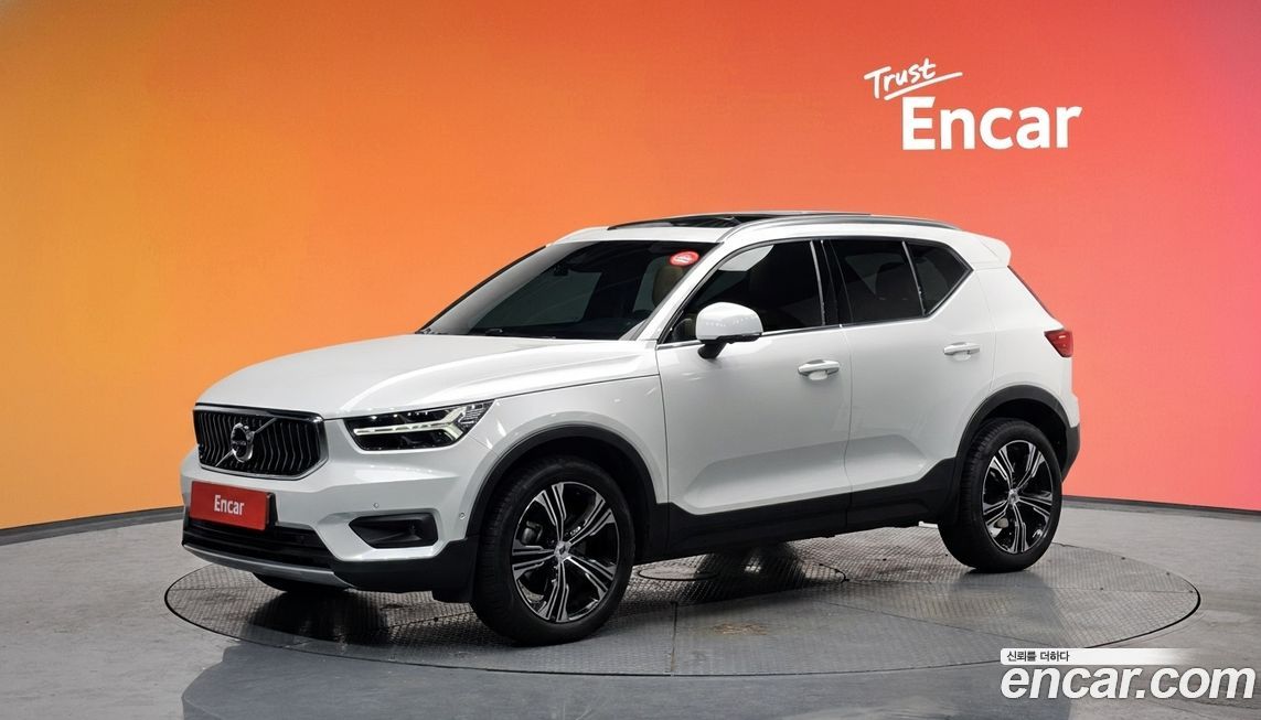 Volvo XC40 2022
