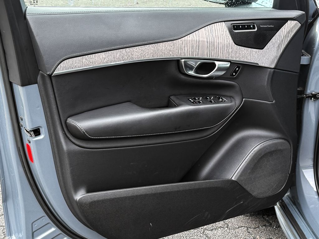 Volvo XC90 2023