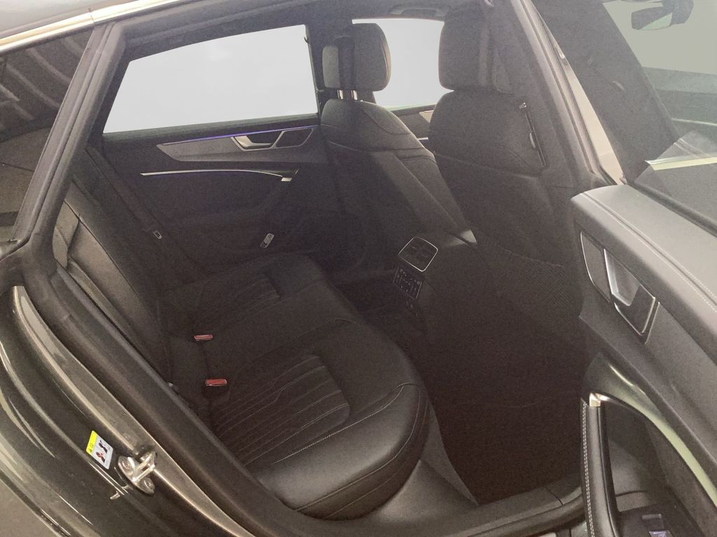 Audi S7 2024