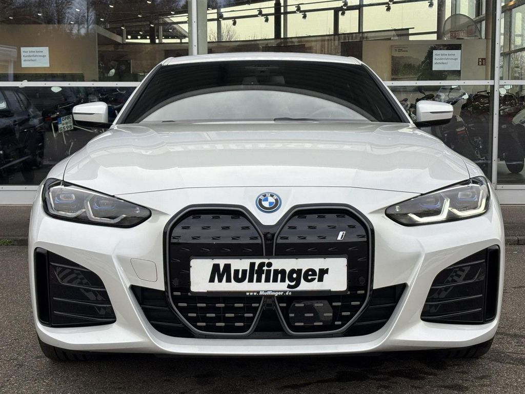 BMW i4 2023