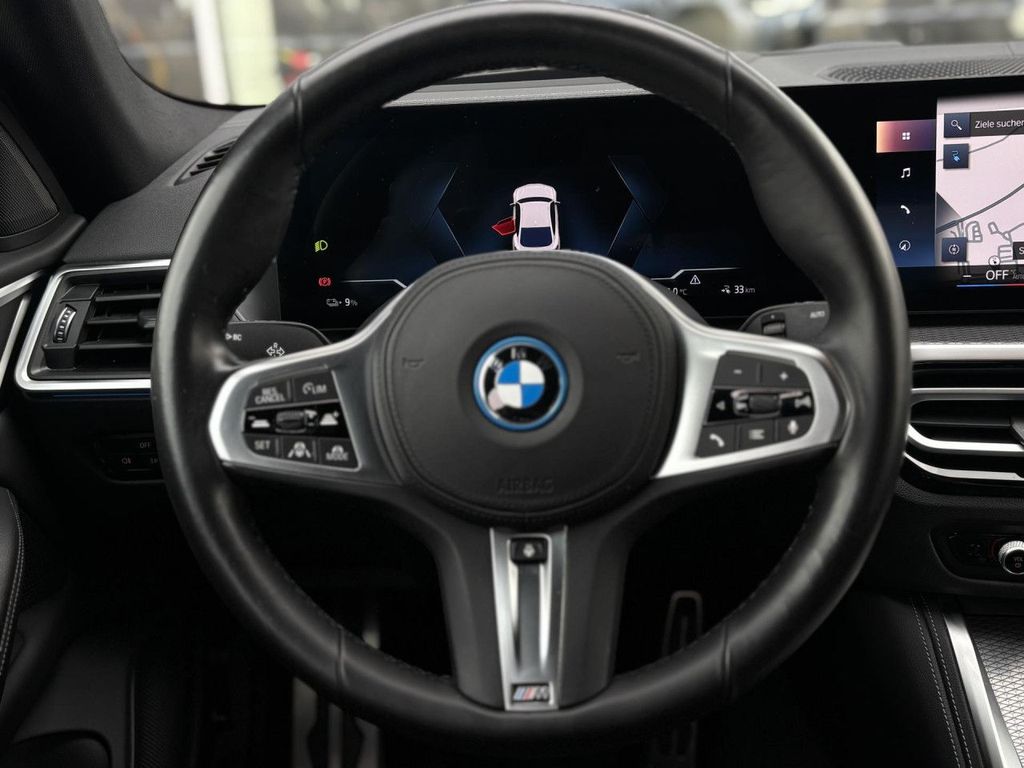 BMW i4 2023