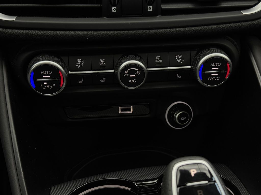 Alfa Romeo Giulia 2022