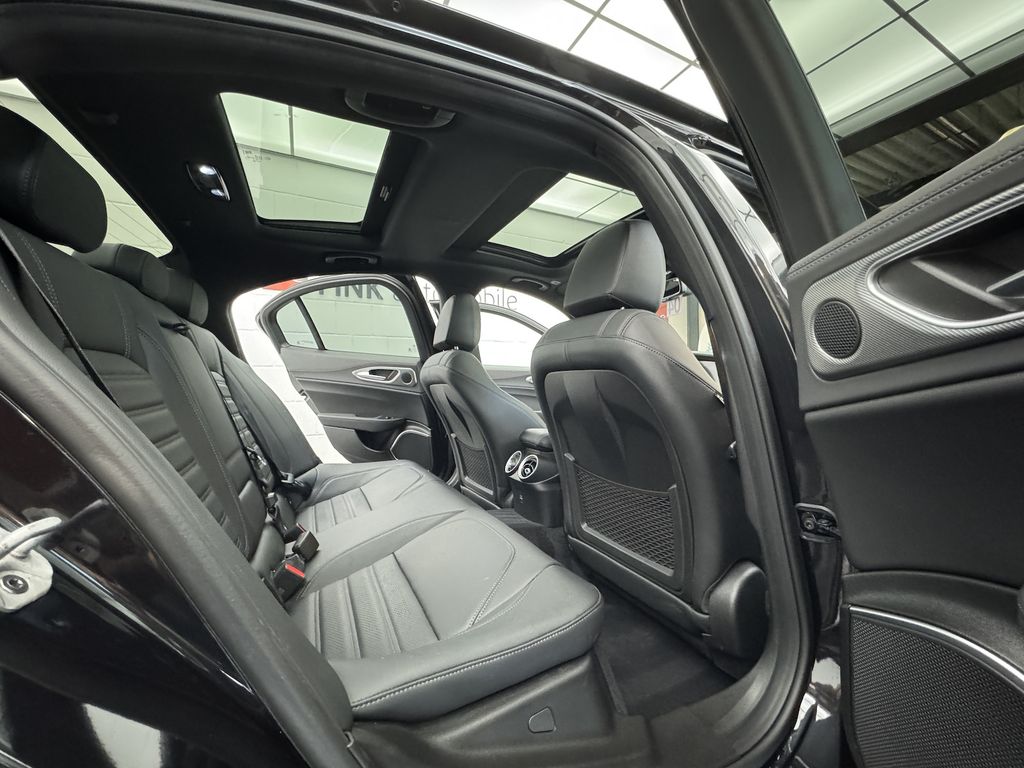 Alfa Romeo Giulia 2022