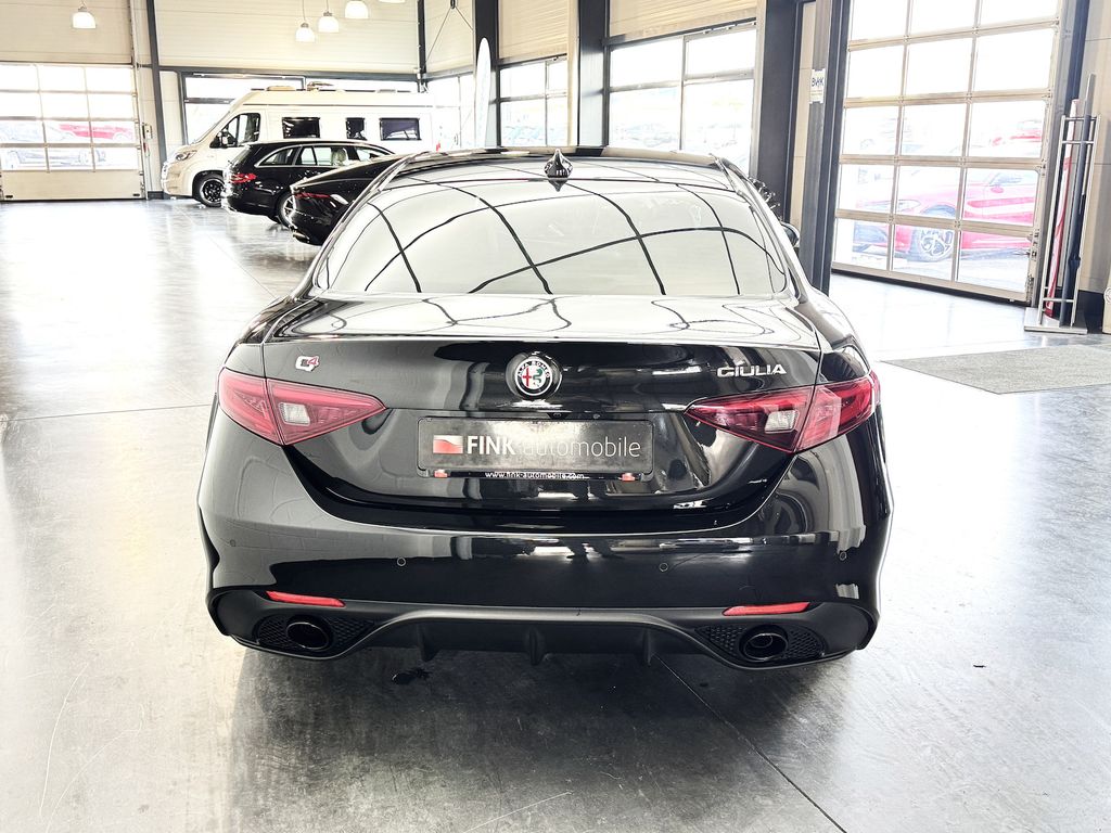 Alfa Romeo Giulia 2022