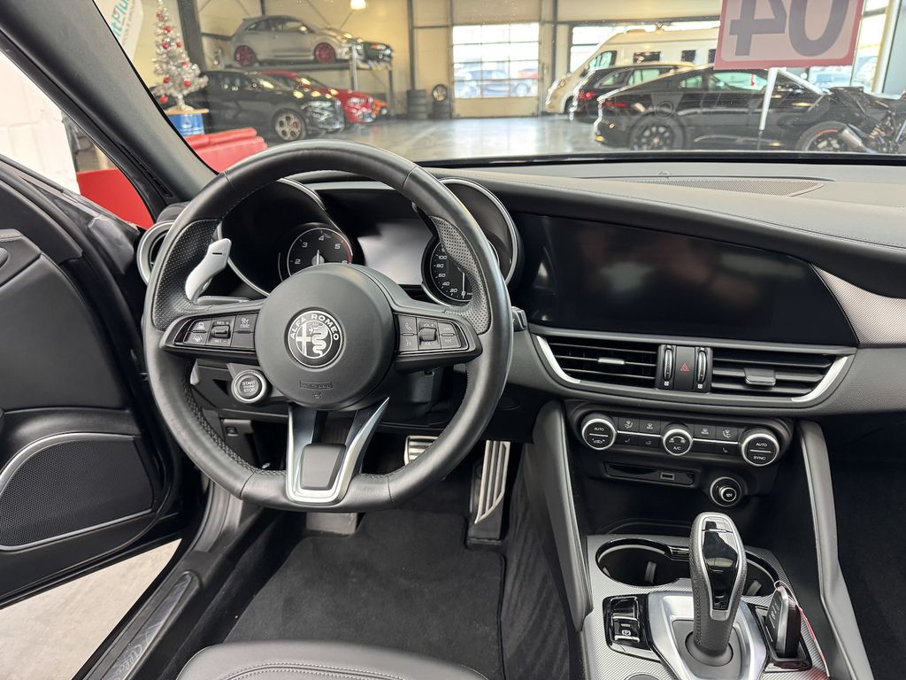 Alfa Romeo Giulia 2022