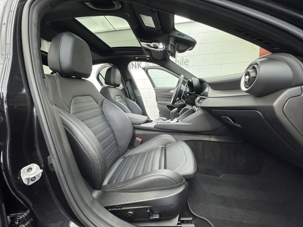 Alfa Romeo Giulia 2022