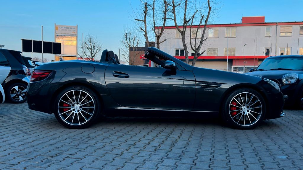 Mercedes-Benz SLC 43 AMG 2018