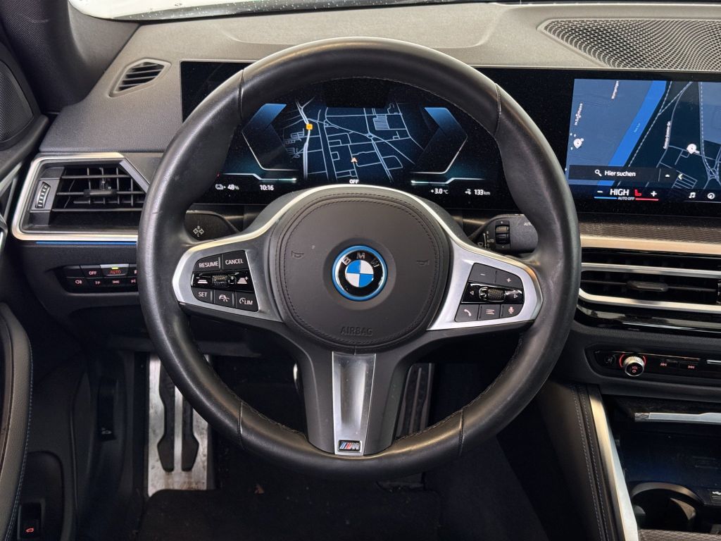 BMW i4 2025