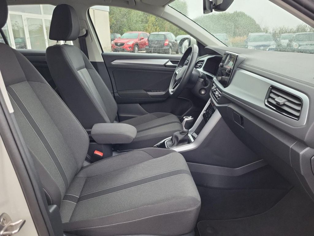 Volkswagen T-Roc 2024