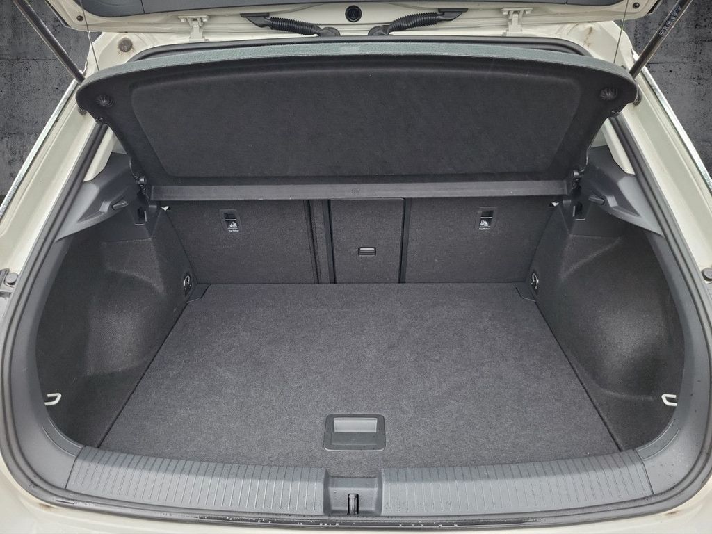 Volkswagen T-Roc 2024