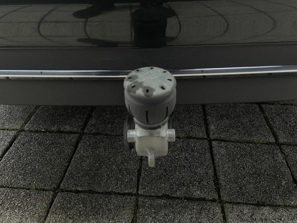 Mercedes-Benz E 300 2023