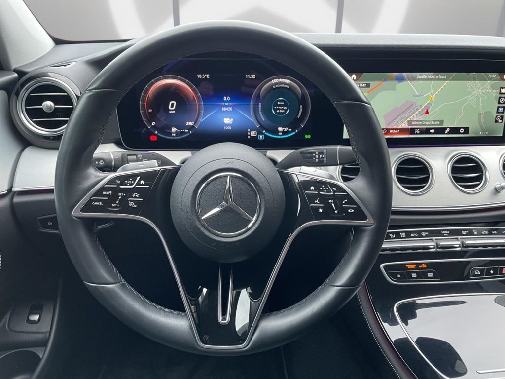 Mercedes-Benz E 300 2023