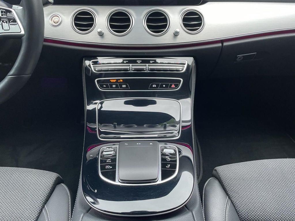 Mercedes-Benz E 300 2023