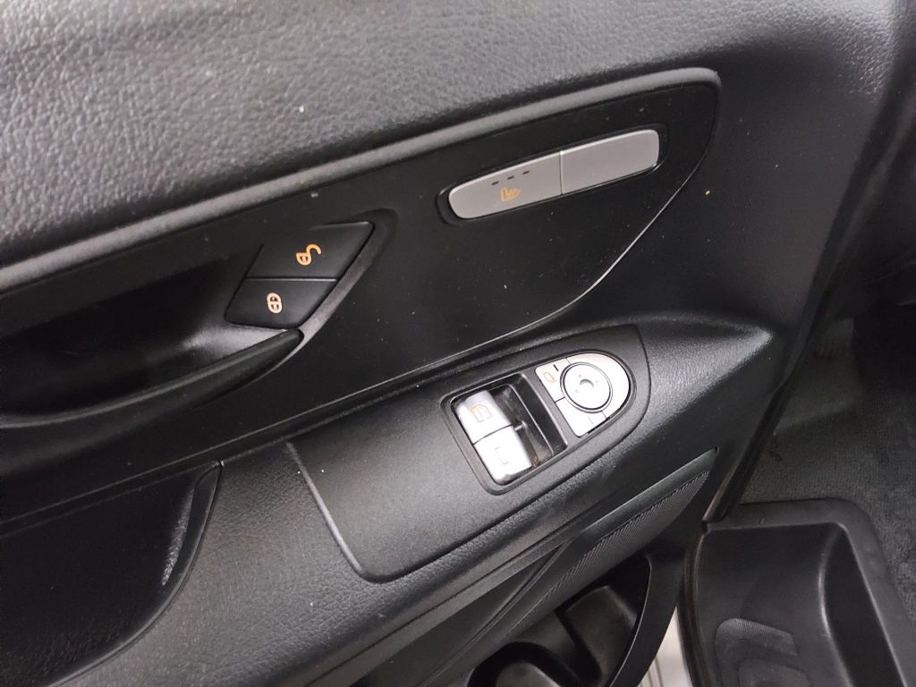 Mercedes-Benz Vito 2021