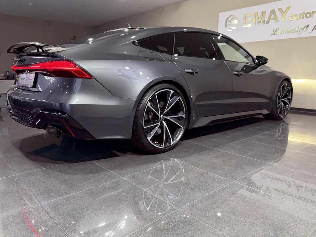 Audi RS7 2021