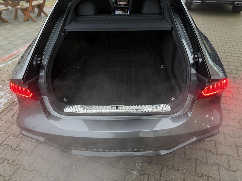 Audi RS7 2021