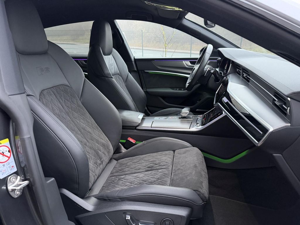 Audi RS7 2021