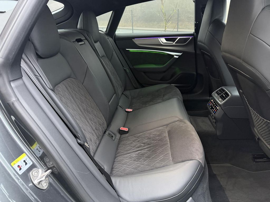 Audi RS7 2021