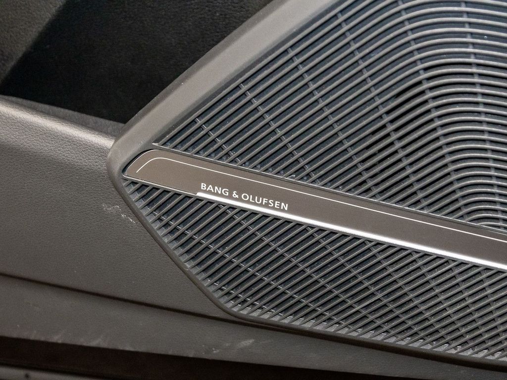 Audi SQ5 2022