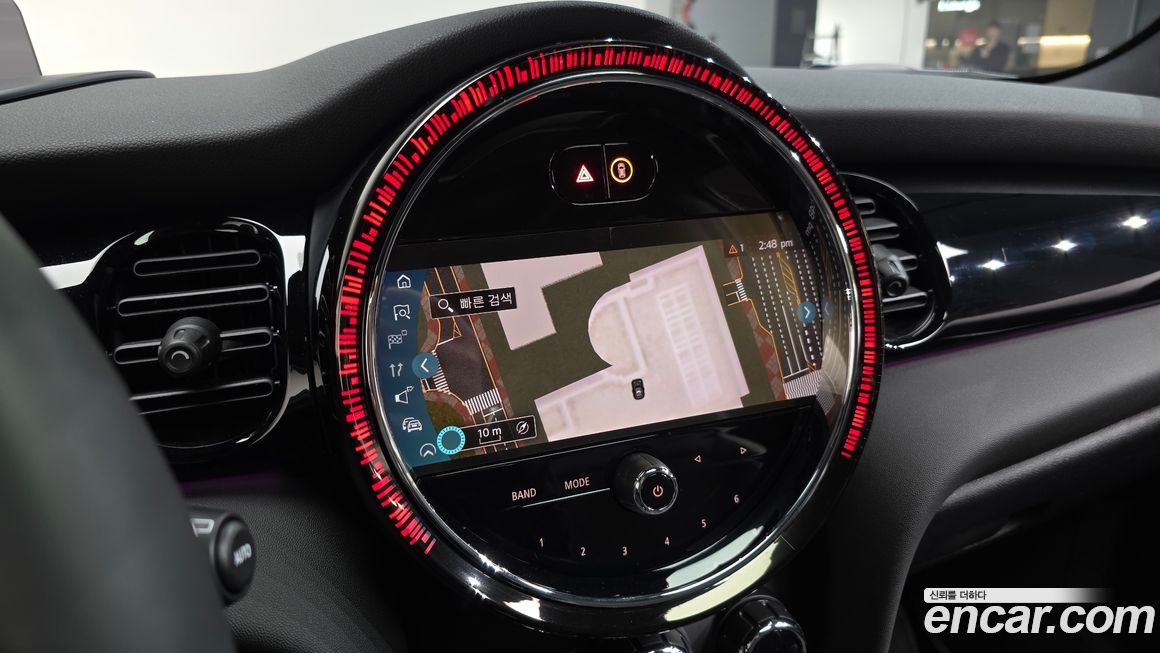 Mini Cooper 2024