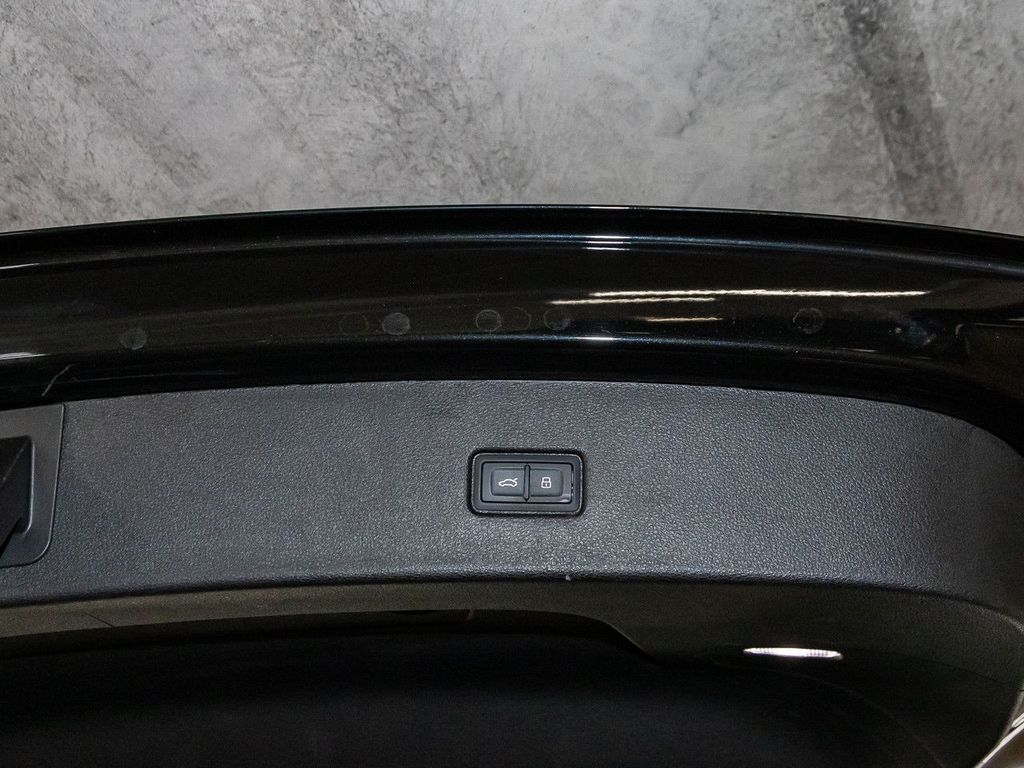 Audi SQ5 2022