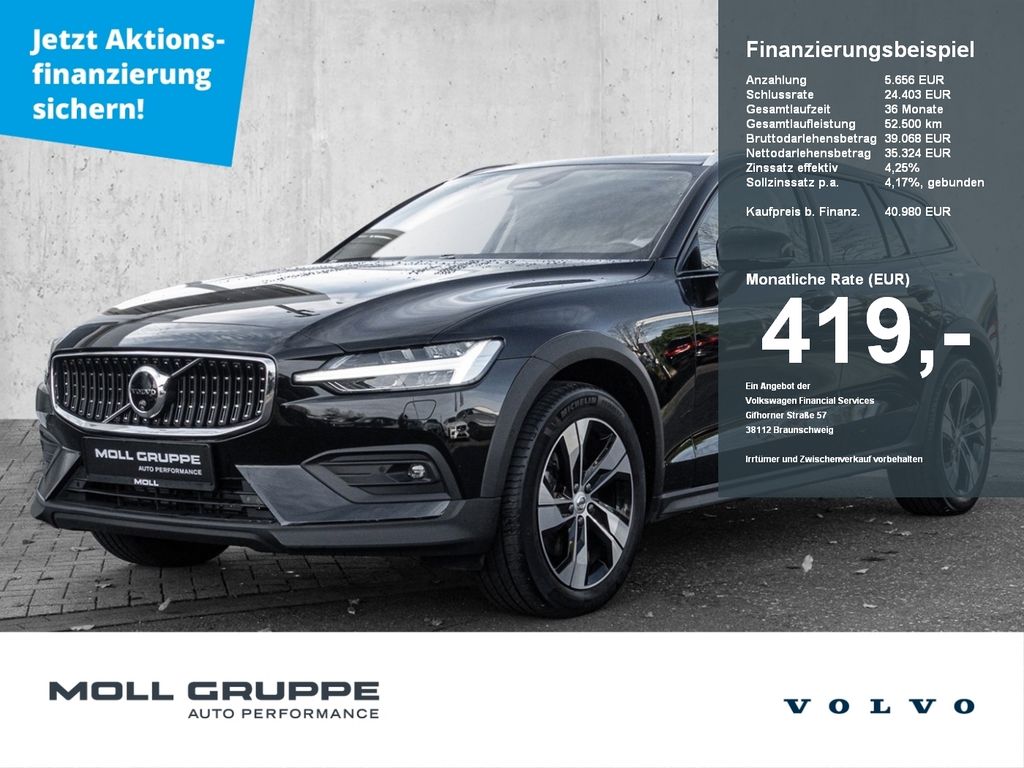 Volvo V60 Cross Country 2023