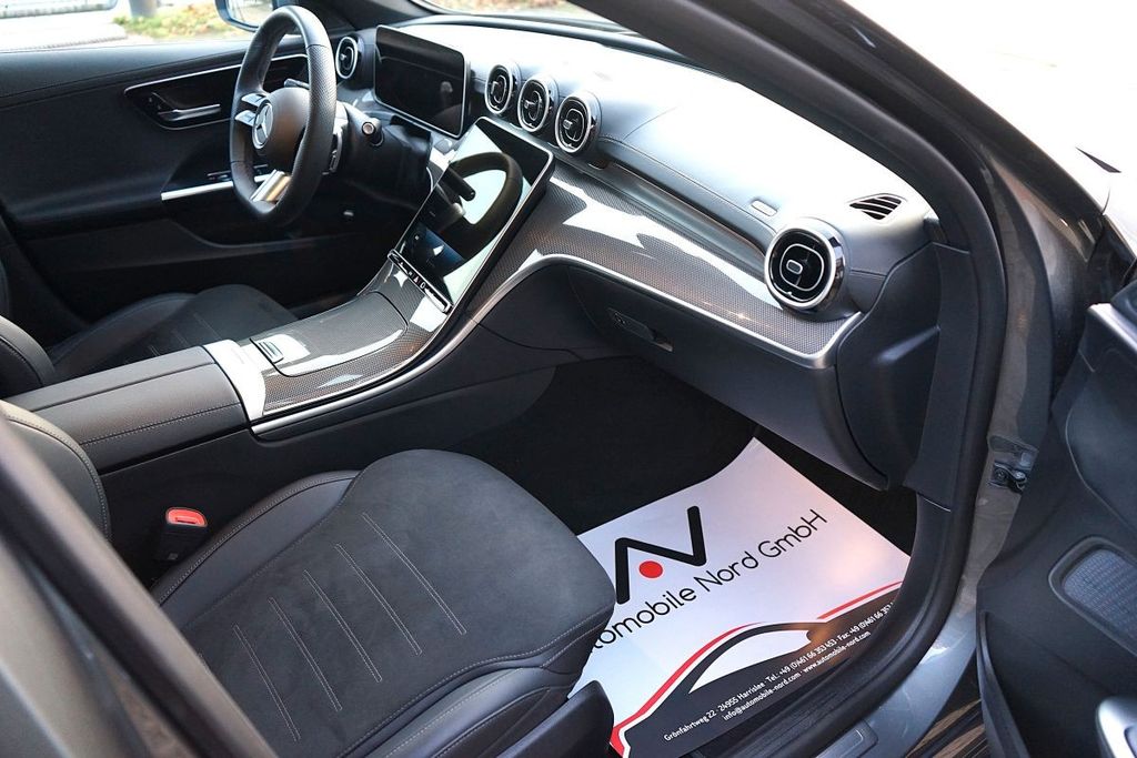 Mercedes-Benz C 300 2025