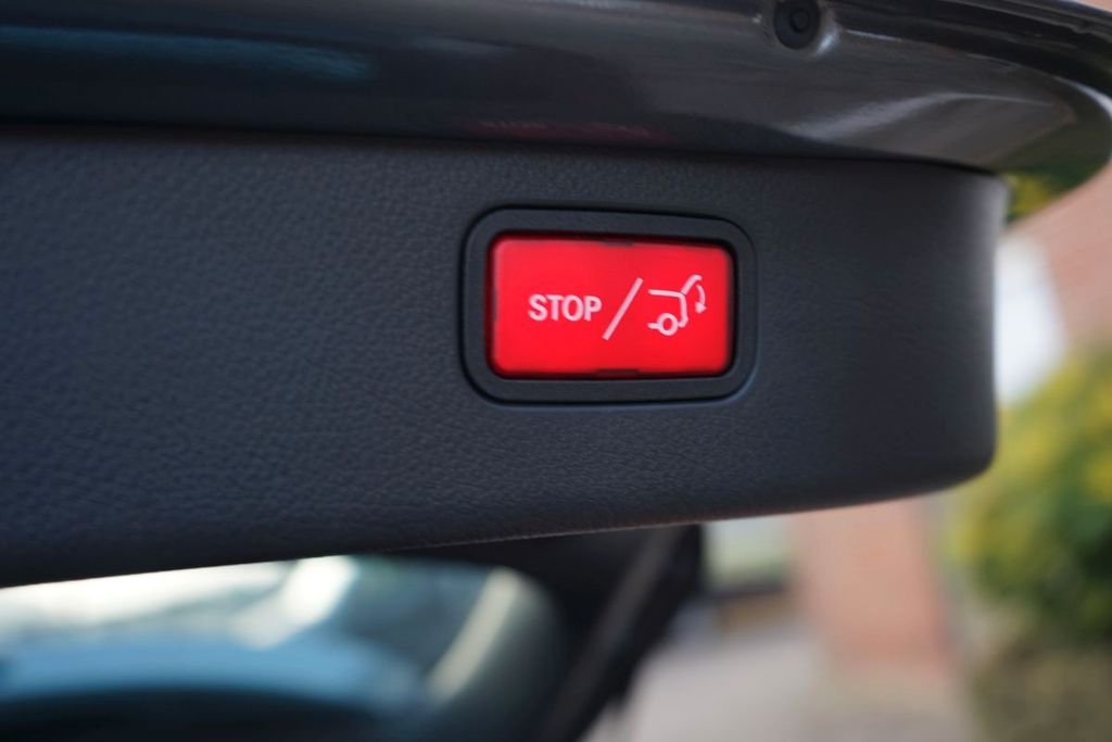 Mercedes-Benz C 300 2025