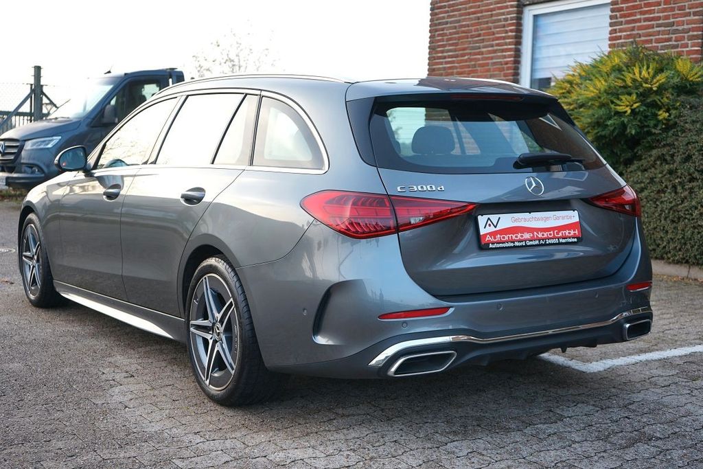 Mercedes-Benz C 300 2025